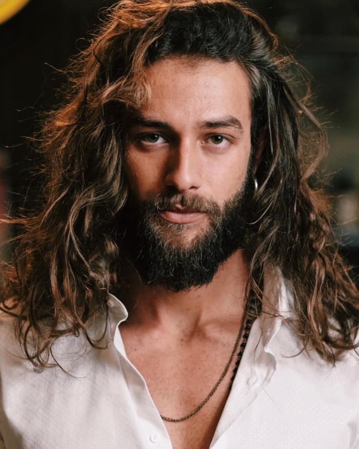 Handsome And Funny Guy With Beard And Long Hair Long Beard Styles - Vrogue