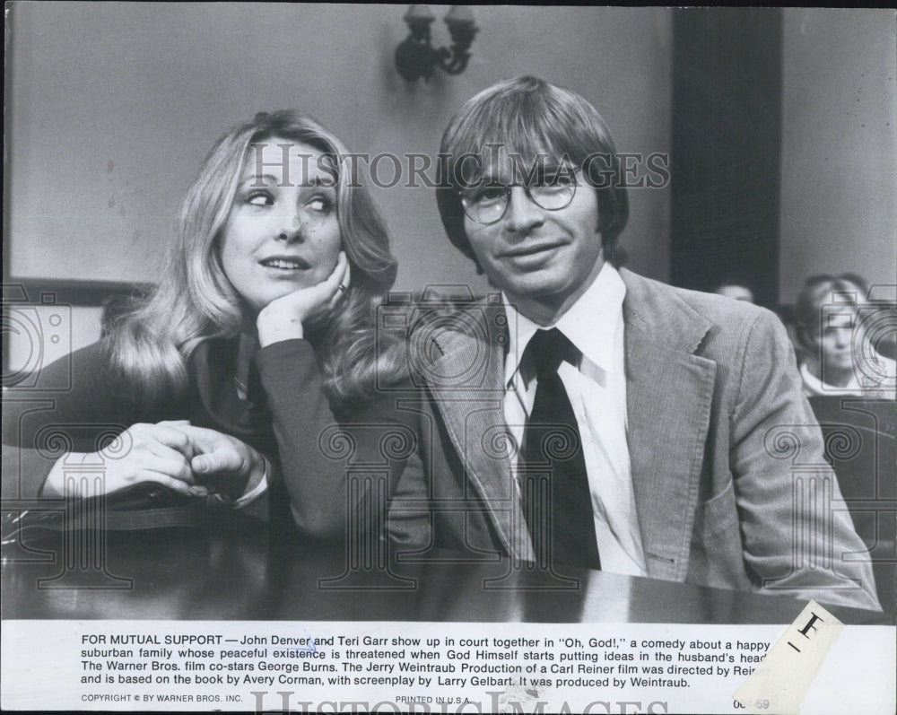 1977 Actors John Denver And Teri Garr Starring In 