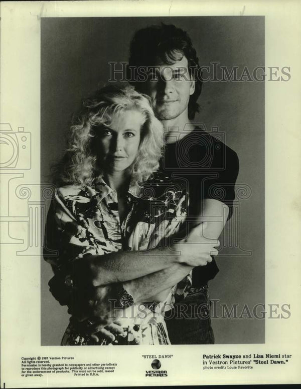 1987 Actors Patrick Swayze and Lisa Niemi in 