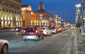 У Менску аўтамабілі раптам сталі ездзіць па сустрэчнай паласе?