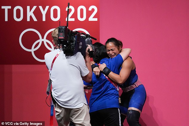 Tokyo Olympics: Philippines wins first ever Olympic gold ...