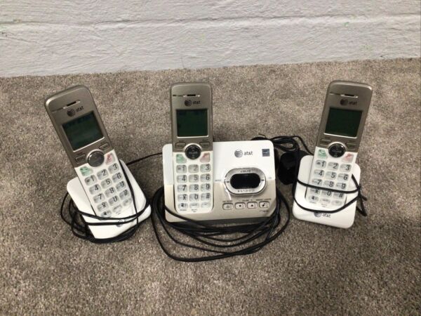 AT&T EL52303 Cordless Home Phone Set 3 Handset w/Answering Machine ...