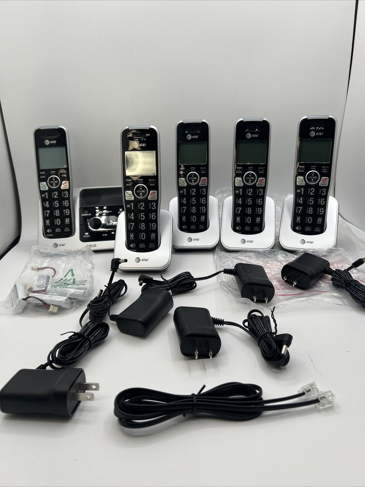 AT&T BL102-5 DECT 6.0 5-Handset Cordless Phone Set | eBay