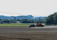 Agriculture : la FNSEA obtient l’abandon de la hausse des taxes sur les pesticides et l’eau