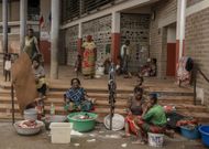 Cyclone Chido à Mayotte : « Je ne sais pas ce que sont devenus mes élèves, c’est terrifiant »