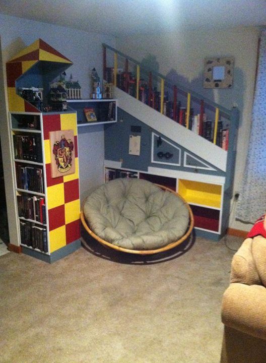 Harry Potter Reading Corner! | Harry potter bedroom, Harry potter ...