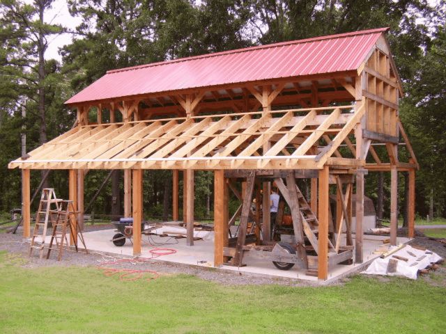 LOWER RAFTERS FOR THE MONITOR BARN | Timber frame barn 