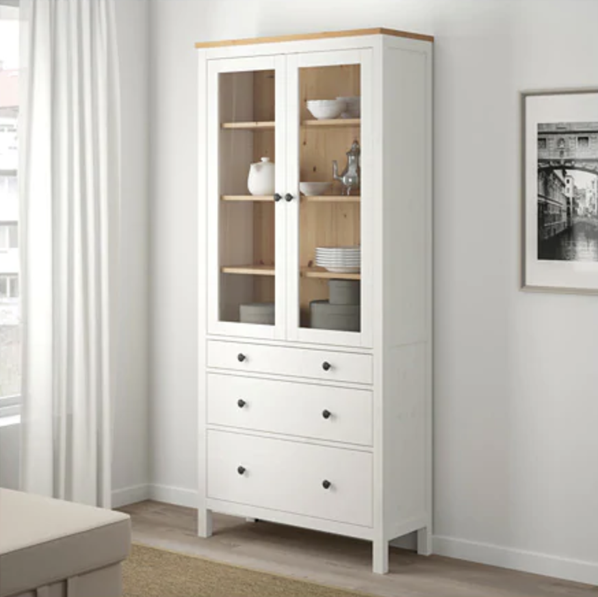 Ikea Vaisselier Hemnes