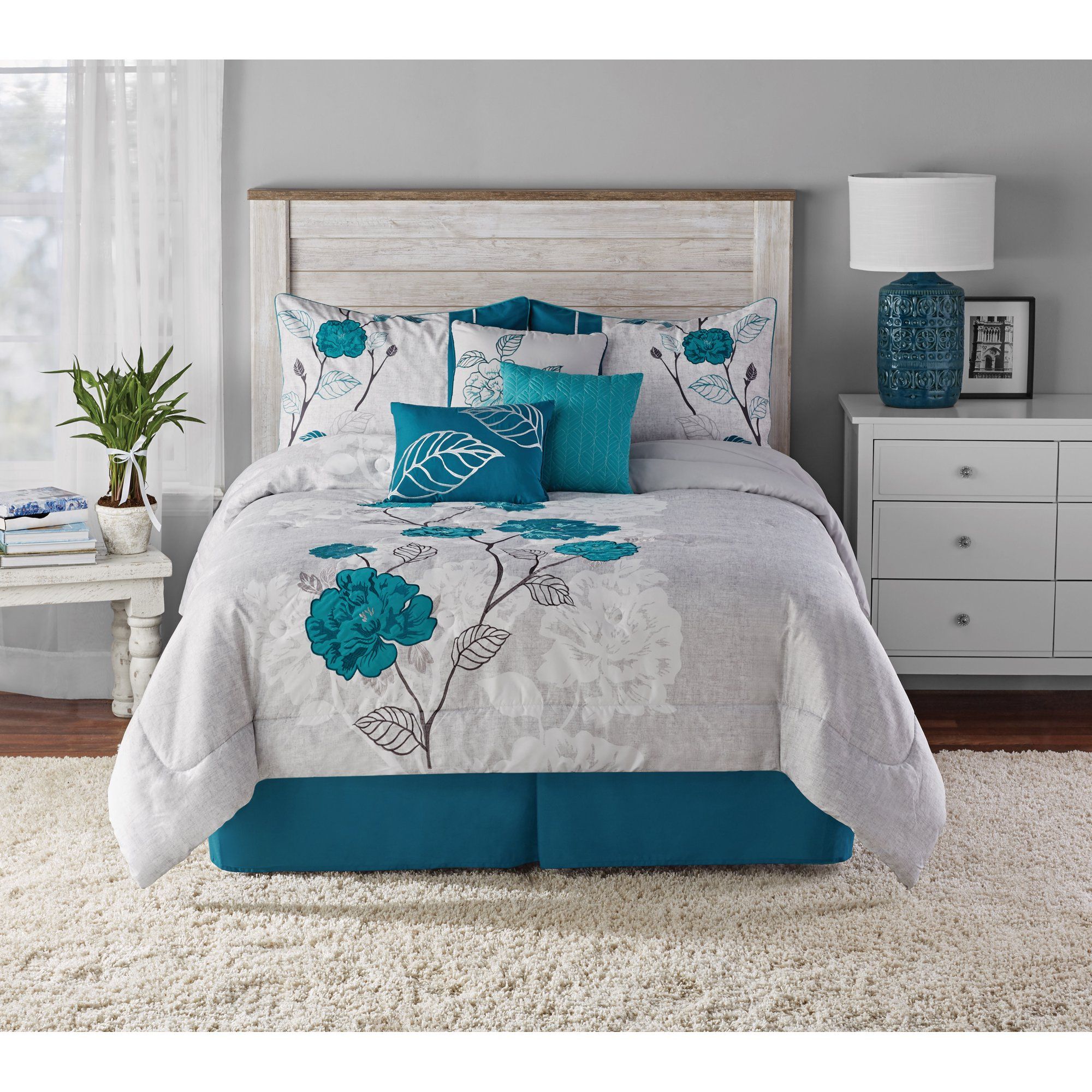 Teal Colored Duvet Covers image.