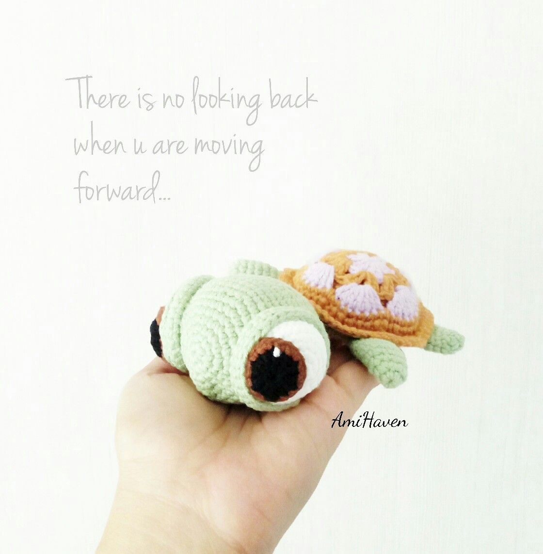 Crochet World, Moving Forward, Looking Back, Baby Shoes, Crochet Hats ...