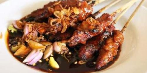 Sate Madura Simpang Lubuk Minturun, Padang