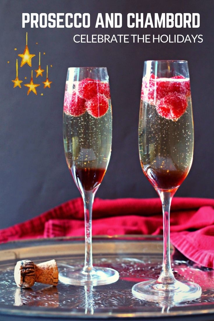 Prosecco Christmas Cocktail.