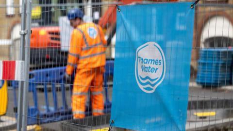 Thames Water street works