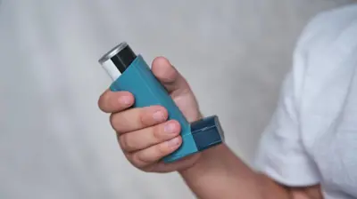 Astım tedavisinde kullanılan inhaler.