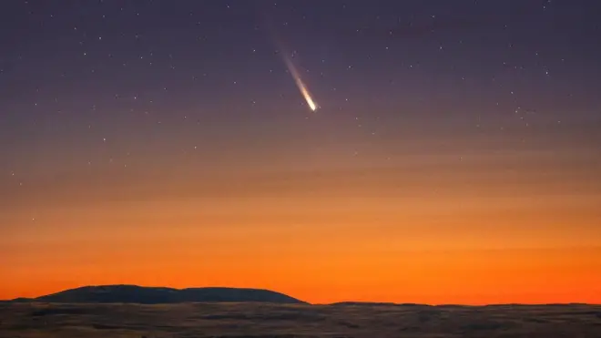 El cometa  Tsuchinshan-ATLAS visto desde Nueva Zelanda