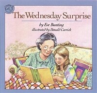 The Wednesday Surprise (Paperback, Reprint)