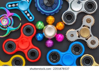 Colorido Fidget dedo spinner estrés, juguete de alivio de ansiedad.