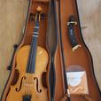 3/4 Violin in Excellent Condition  thumbnail image 1