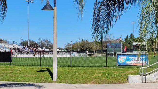 La iniciativa propone que los estudiantes deportistas de las preparatorias en Florida puedan vender su imagen.