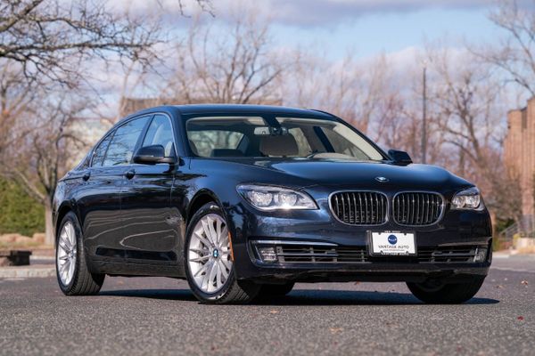 2015 BMW 750Li xDrive