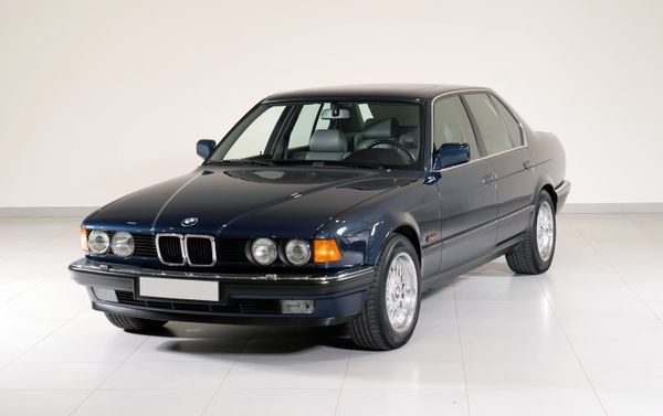 1990 BMW 735i