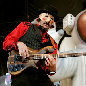 Les Claypool