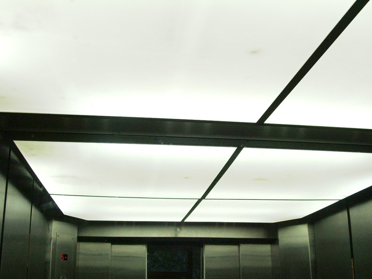 Elevator Lobby Ceiling