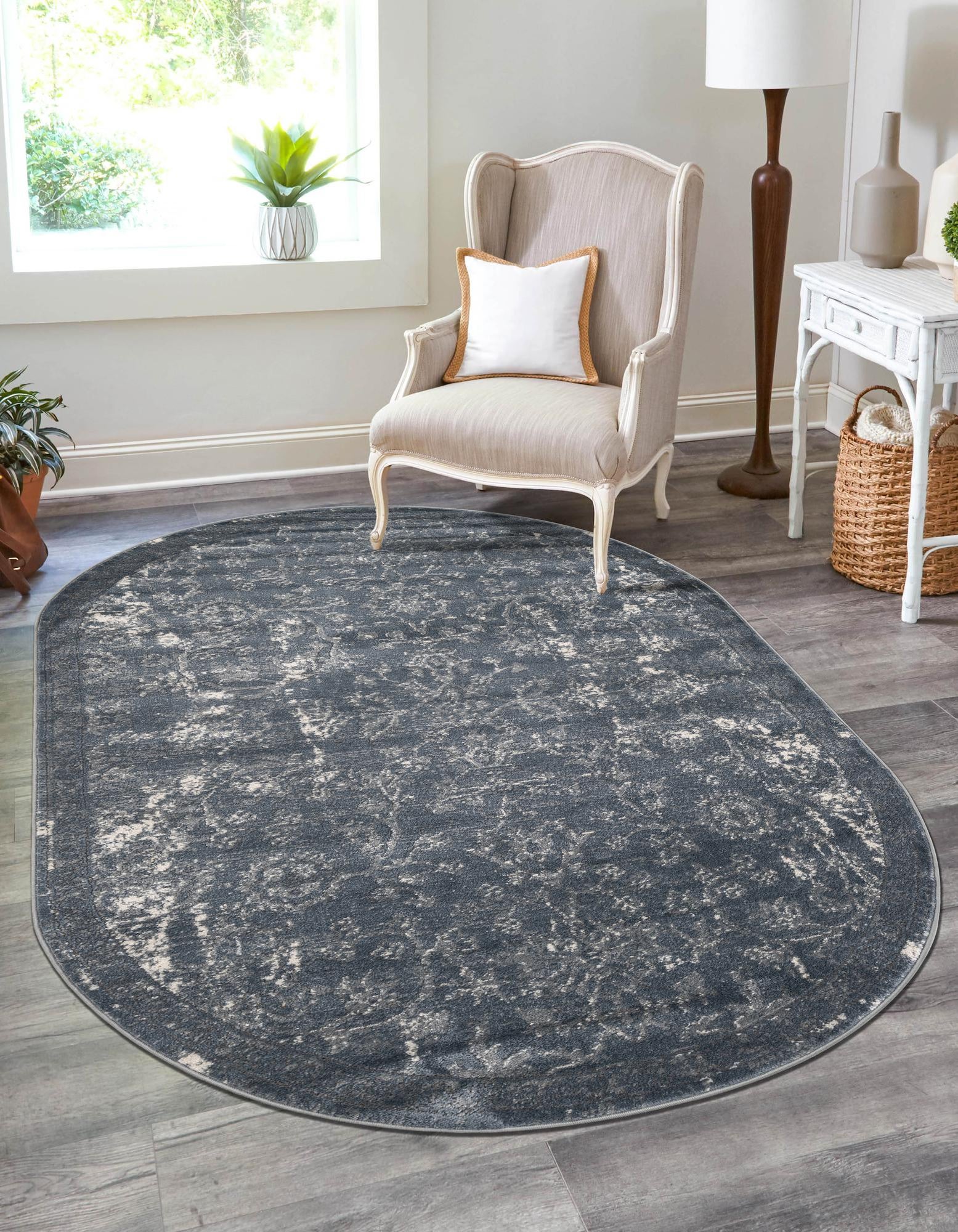  5' 3 x 8' Oregon Oval Rug primary image