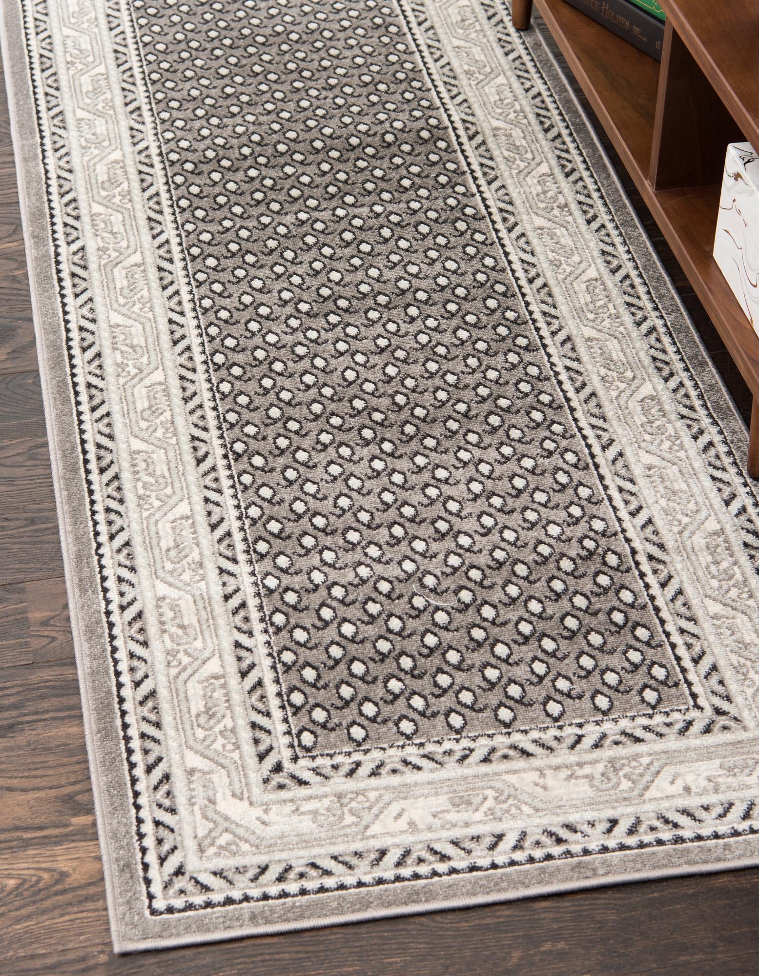 2' 9 x 9' 10 Tribeca Runner Rug primary image