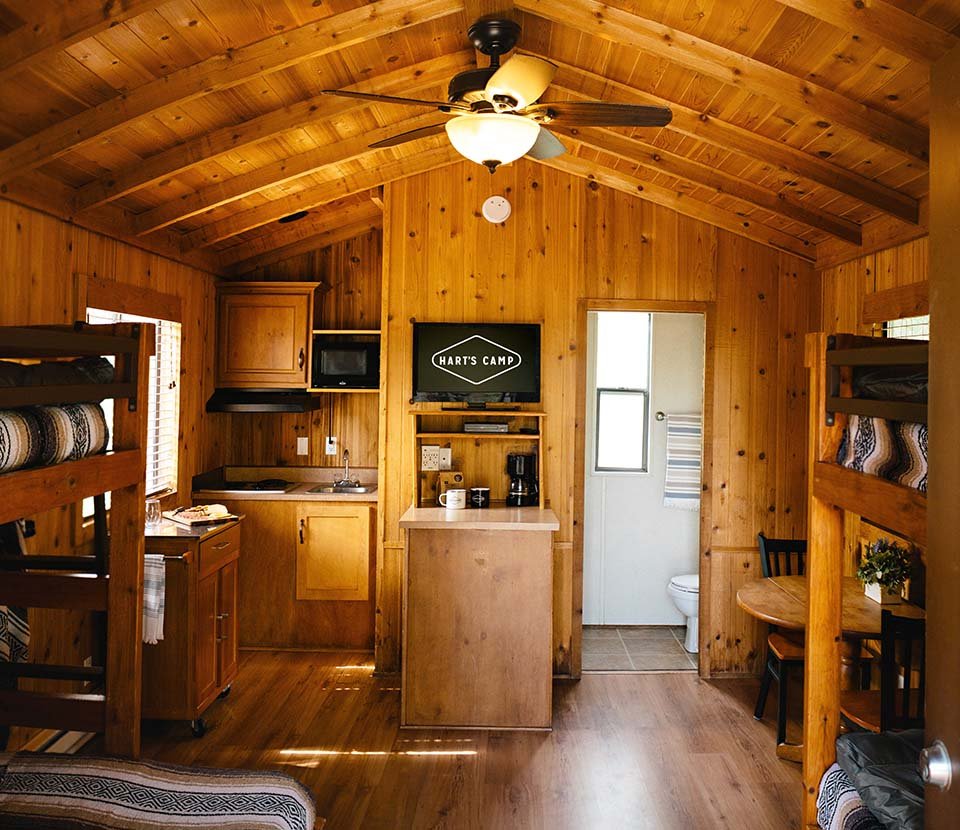 CampingCabin_960x830_8.jpg