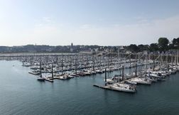 Un nettoyage exceptionnel des fonds marins du port de plaisance de Caen