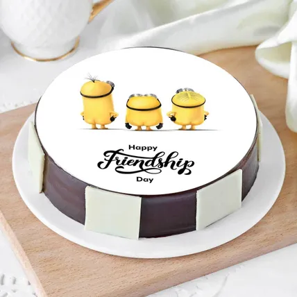 Friendly Minions Photo Cake