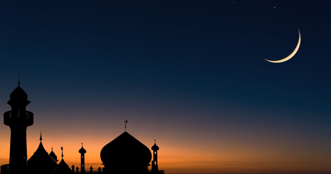 Premium Photo | Mosques dome on dark blue twilight sky and crescent ...