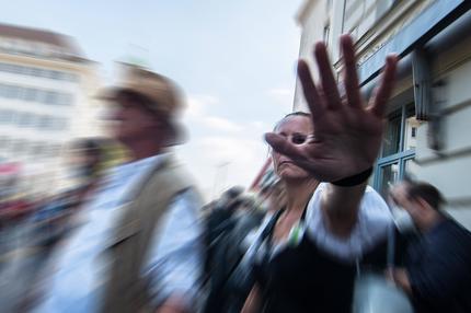 Querdenken-Proteste: "Jemand sagte zu mir: 'Ihr seid keine Menschen'"