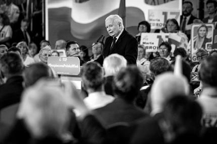 Wahl in Polen: The leader of Poland's ruling Law and Justice (PiS) party, Jaroslaw Kaczynski campaigns before Sunday's parliamentary elections in Przysucha, Poland October 9, 2023.