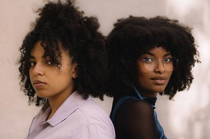 Black Hair in Deutschland: "Afro zu tragen, ist ein Akt des Widerstands"