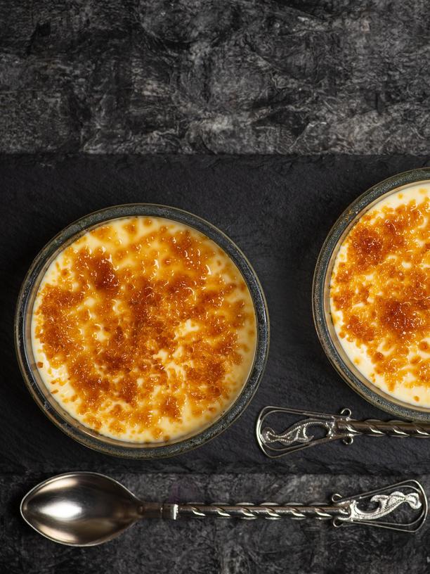 Vegane Crème brûlée: Klassiker ohne Hauptzutat