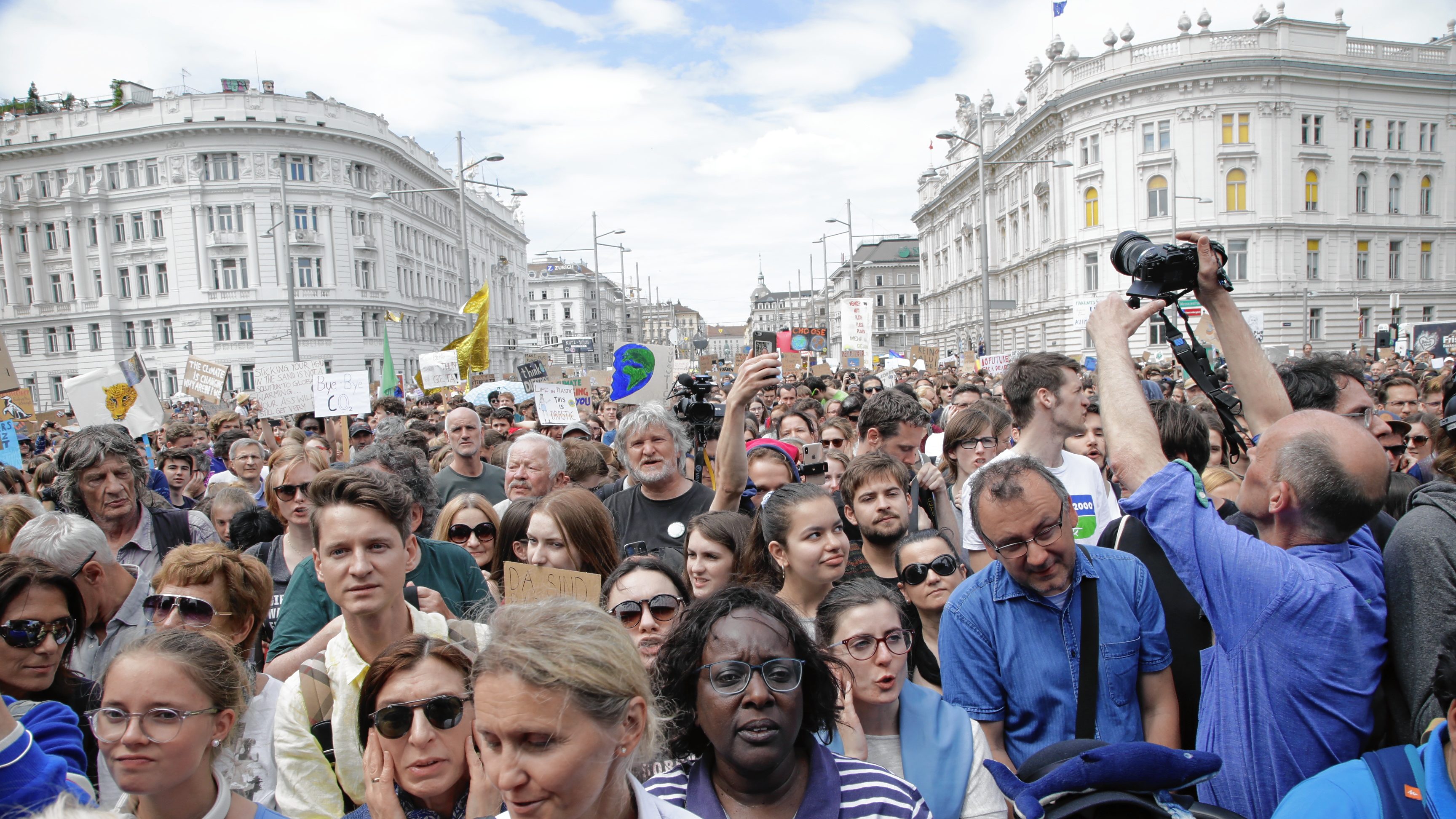 Symbol Demonstration in Wien