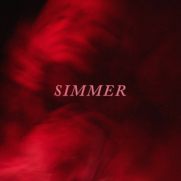 ヘイリー・ウィリアムス、ソロ曲「SIMMER」MV公開