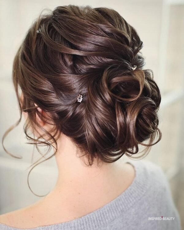 25 Cute Bun Hairstyles - Inspired Beauty