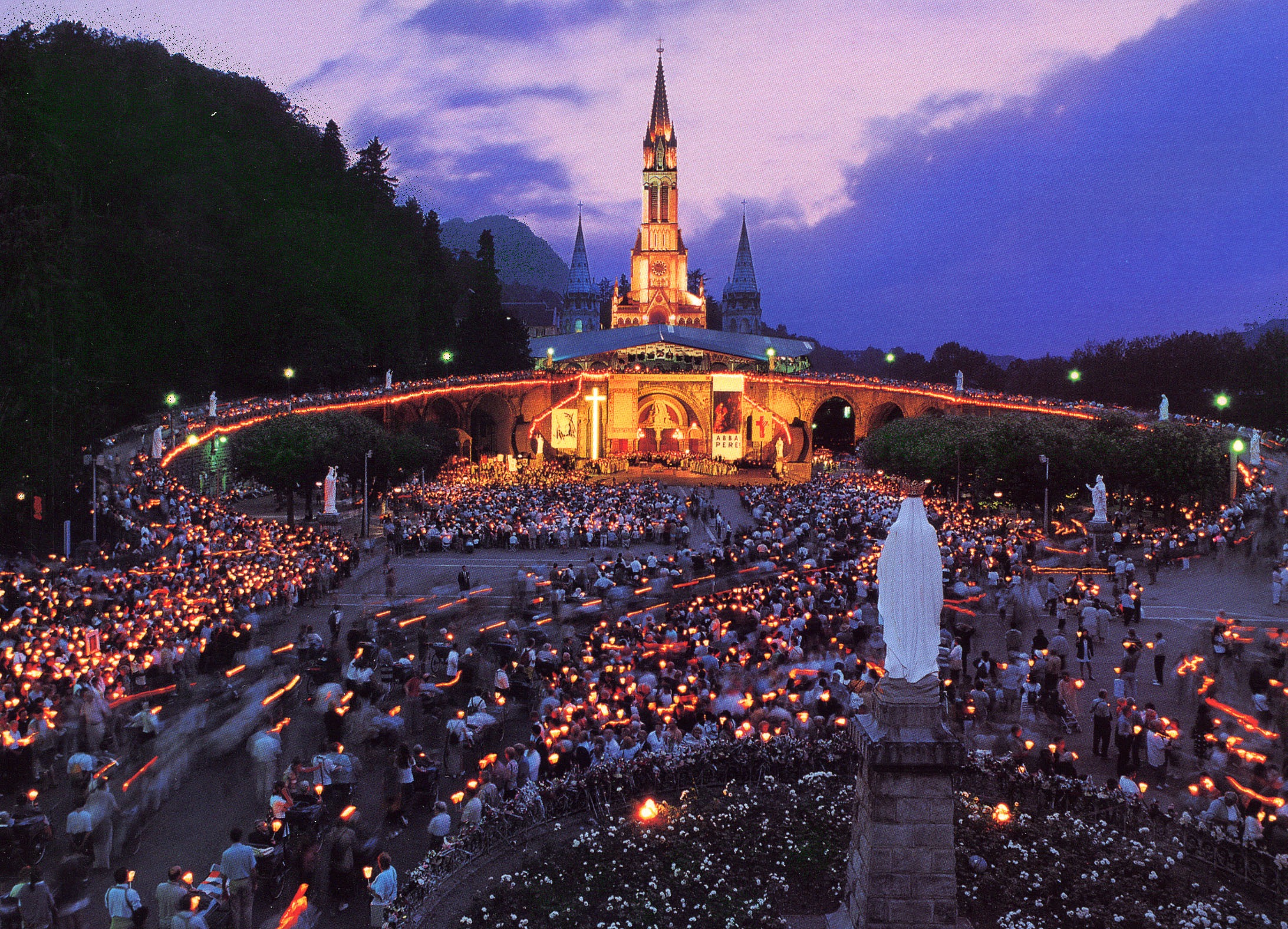 Sanctuary of Our Lady of Lourdes, France wallpaper | Catholic Quotations