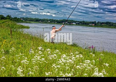 Fischen und schwimmen im Ostsee Stock Photo