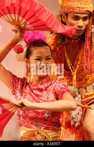 Dancers performing a Chinese fan dance, Kuala Lumpur, Malaysia Stock Photo