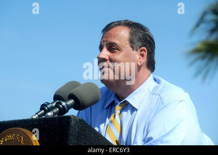 NJ Gov. Chris Christie's Summer Season Kick Off and Flood Mitigation Grant Announcement in Belmar and then visits the Point Pleasant Beach Boardwalk in New Jersey on May 29, 2015/picture alliance Stock Photo