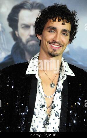 Los Angeles, USA. 05th Dec, 2018. LOS ANGELES, CA - DECEMBER 5: Actor Robert Sheehan attends Universal Pictures and MRC Present The Premiere of 'Mortal Engines' on December 5, 2018 at Regency Village Theatre in Los Angeles, California. Credit: Barry King/Alamy Live News Stock Photo