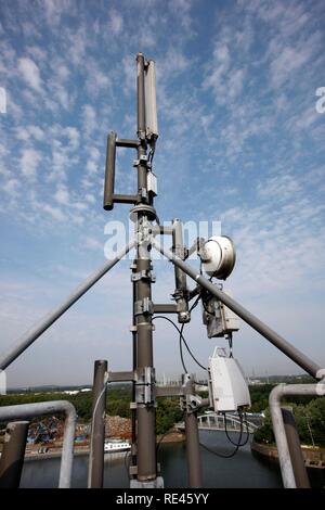 Telephone and telecommunications antenna on a roof, Gelsenkirchen, North Rhine-Westphalia Stock Photo