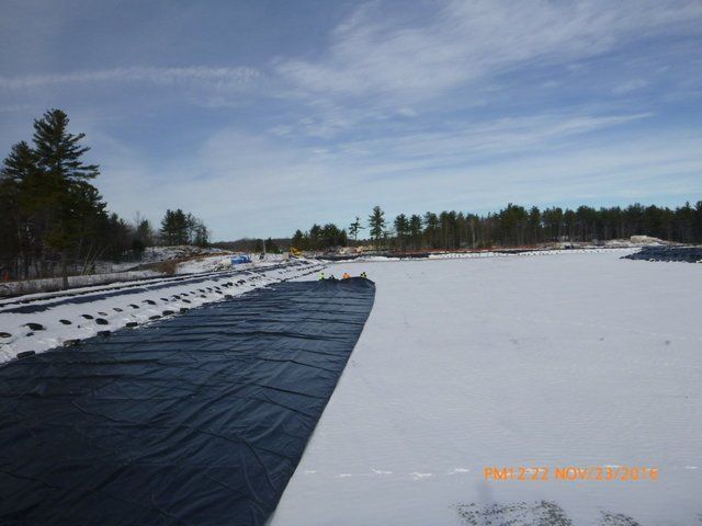 Thermal tarp floor