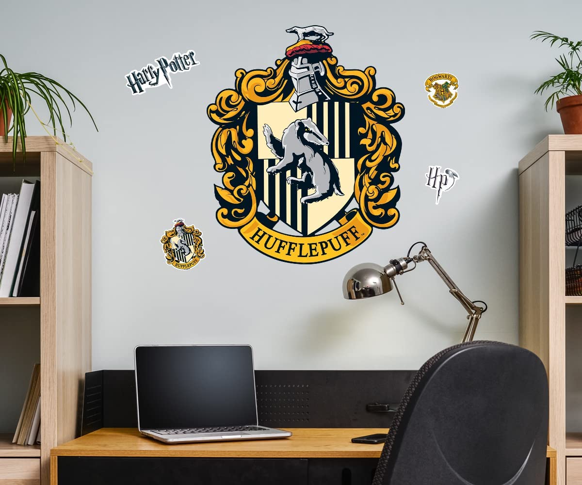 Amazon.com: Harry Potter Hufflepuff House Crest Movable Vinyl DIY ...