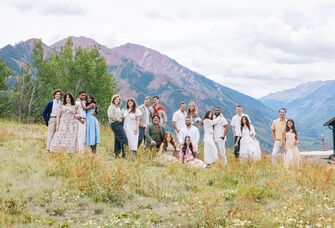 afrik armando photoraphy the knot influencer couples of 2024 at the top of buttermilk mountain posing in pairs