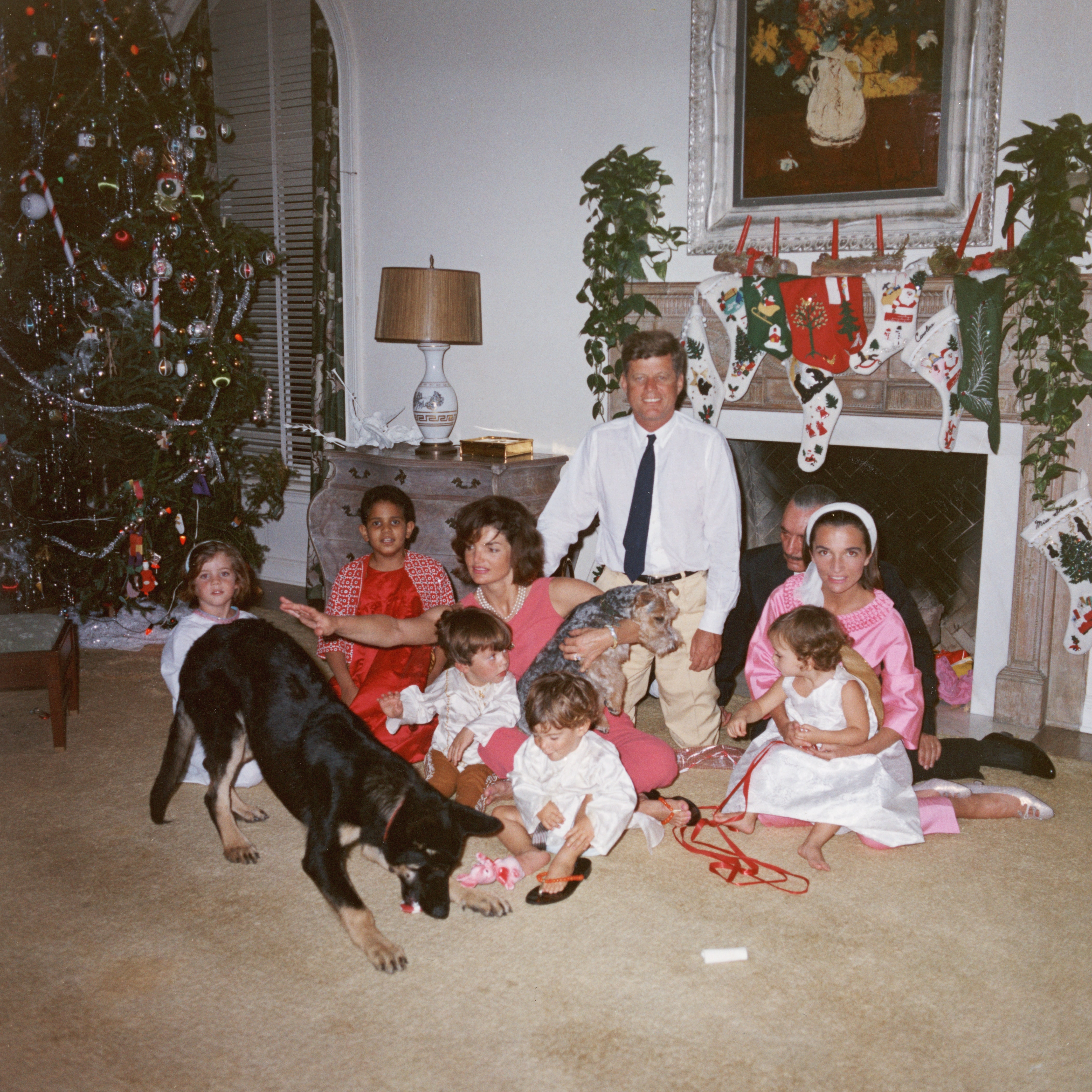 23 Festive Photos of the White House Christmas Decor Through the Decades